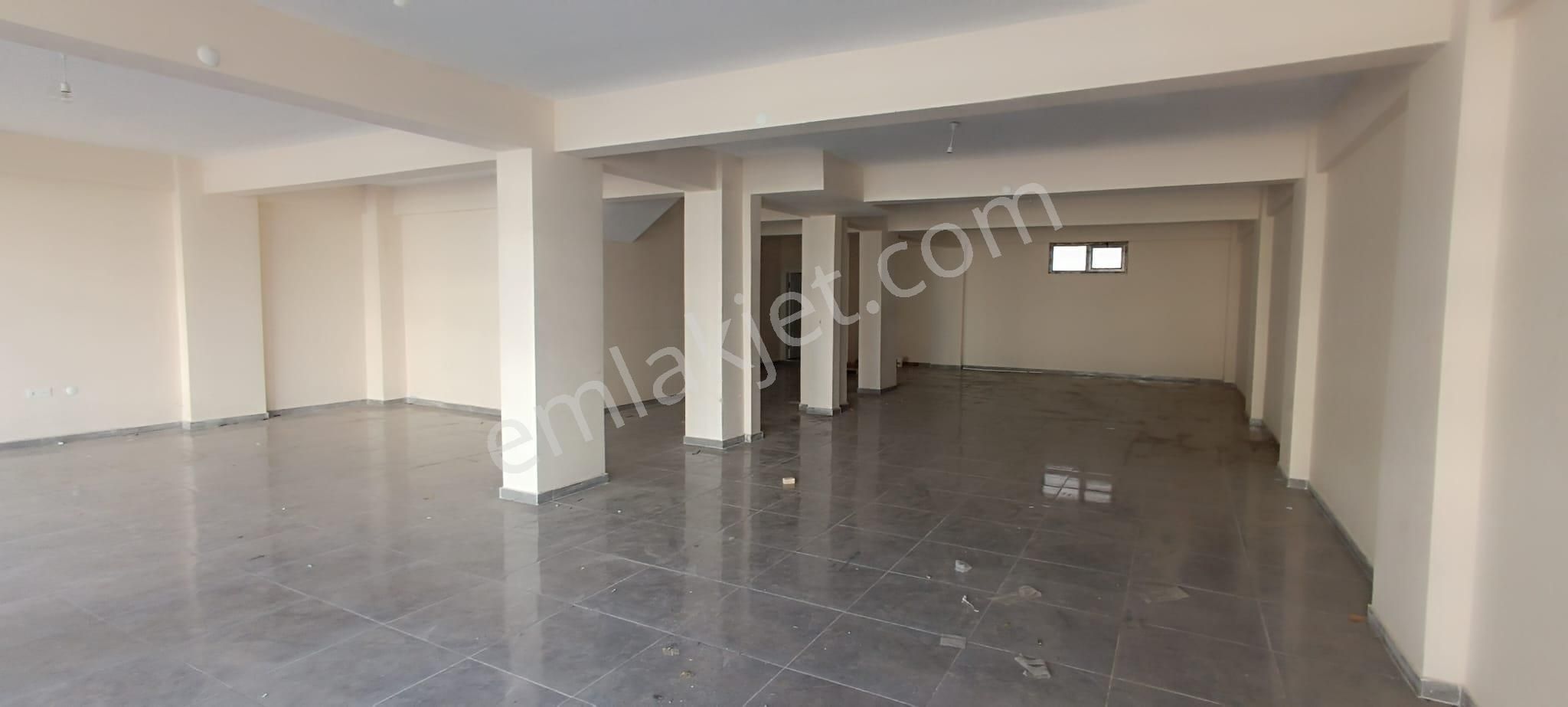  ANA CADDE ÜSTÜ KİRALIK İŞ YERİ