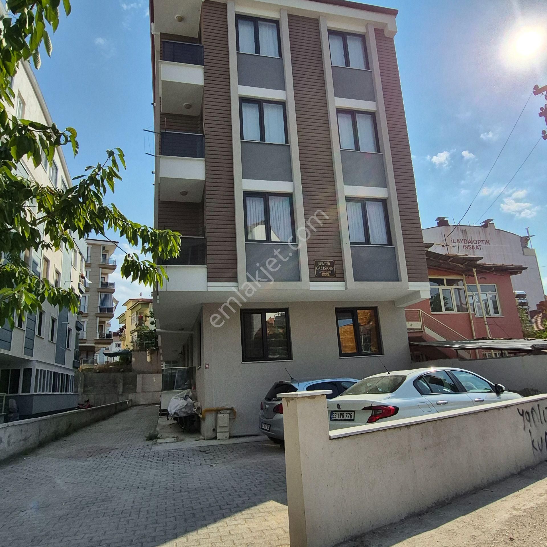  WİSREMDEN EMEK YOKUŞUNDA 2+0 KİRALIK LÜKS DAİRE